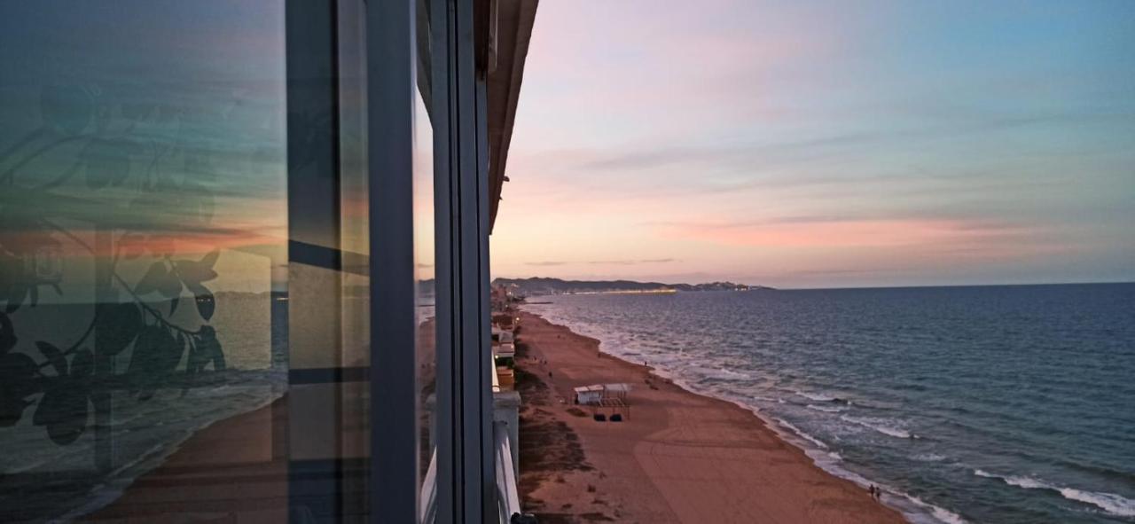 Sunset Room At Front Beach - Habitacion En La Playa Piso Privado タベルネス・デ・ラ・バルディグナ エクステリア 写真