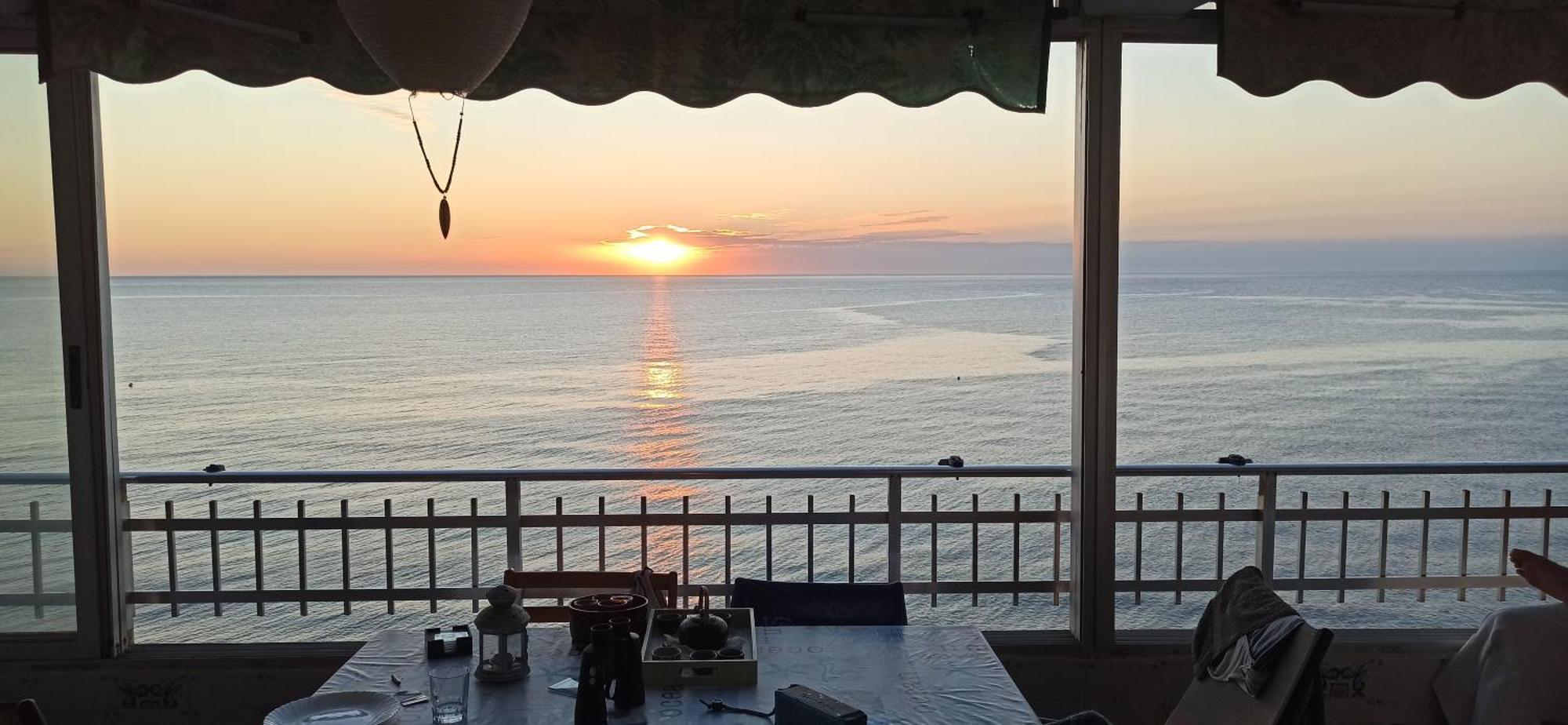 Sunset Room At Front Beach - Habitacion En La Playa Piso Privado タベルネス・デ・ラ・バルディグナ エクステリア 写真